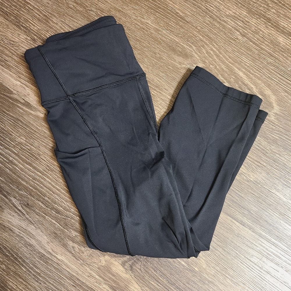 Lululemon Break Free Crop